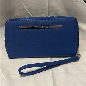 Steve Madden Cobalt Blue Zip Wristlet Clutch